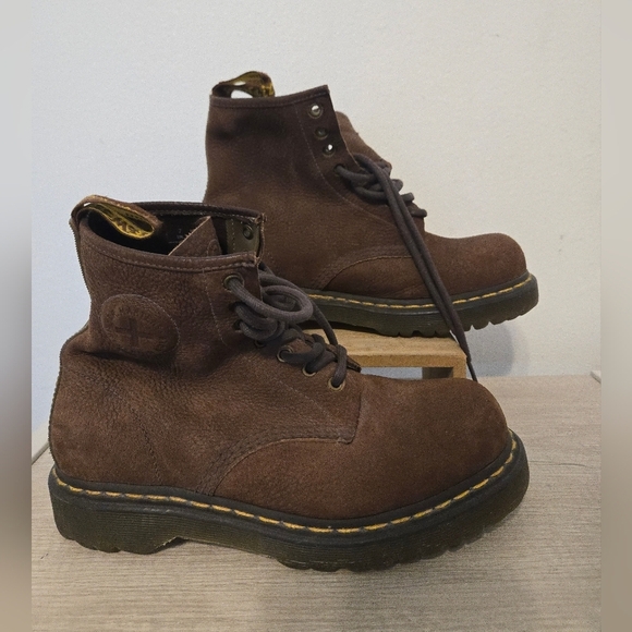 Dr Martens Boots Air Cushion Sole Mens US size 8 Work Wear OutdoorsBrown
